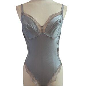 Vintage Body Velvet Subtract Shapewear Body Suit Size 38C Blue Lace Romantic